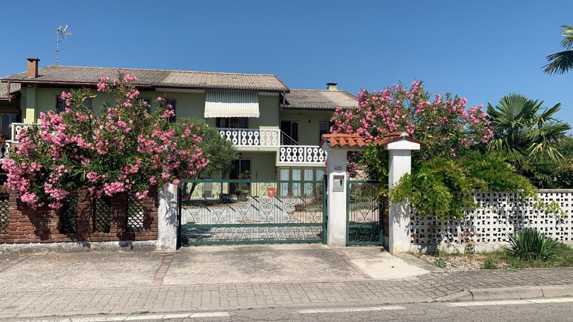 Palma Verde Castello di Brussa 外观 照片